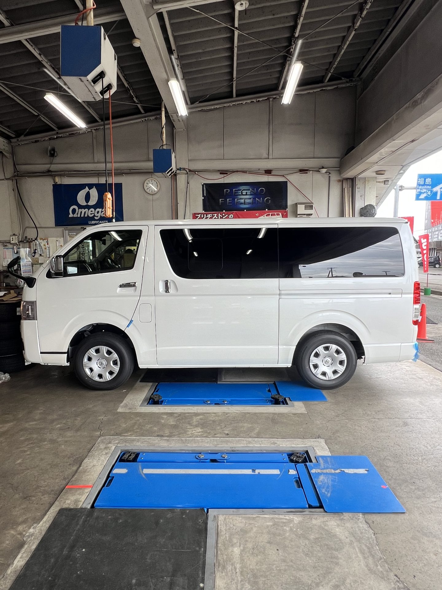 ハイエース インチアップ | シマヌキタイヤ